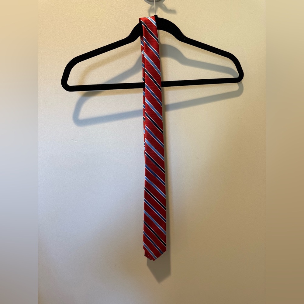 CHAPS Classic Red Striped Men's Tie